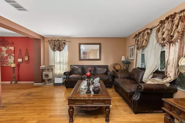 Chula Vista, CA 91911,770 De La Toba Road