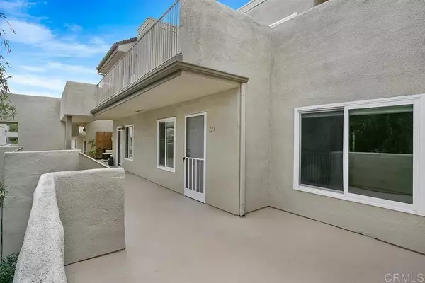 Del Mar, CA 92014,13754 Mango Drive #224