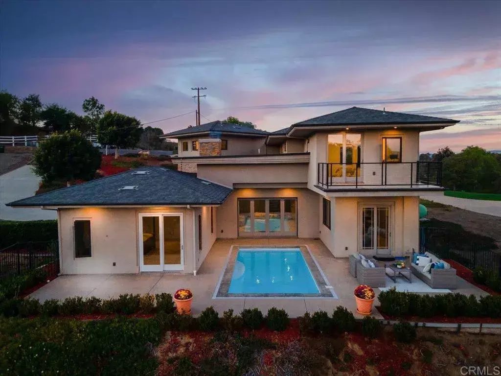 Fallbrook, CA 92028,5382 Willman Way