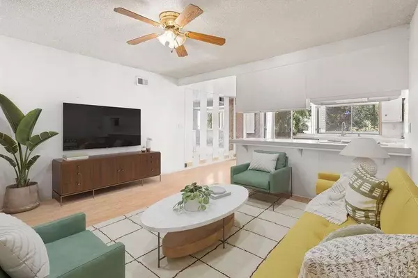 Solana Beach, CA 92075,602 Fresca Street