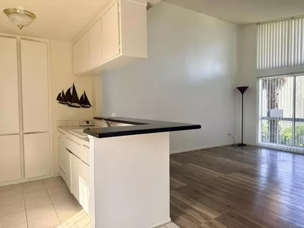 Torrance, CA 90502,808 Coriander Dr #D