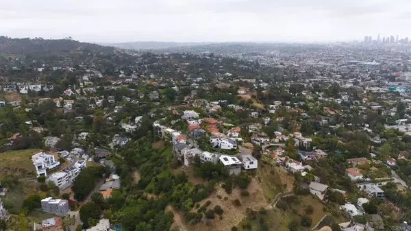 Los Angeles, CA 90068,2411 San Marco