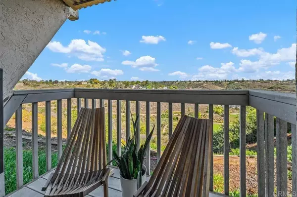 Clairemont Mesa, CA 92117,2925 Cowley Way #B