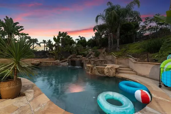 Escondido, CA 92025,2270 Summit Drive