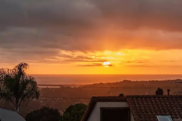 2515 Luciernaga Street, Carlsbad, CA 92009