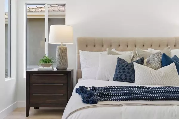 Carmel Valley, CA 92130,4615 Da Vinci Street