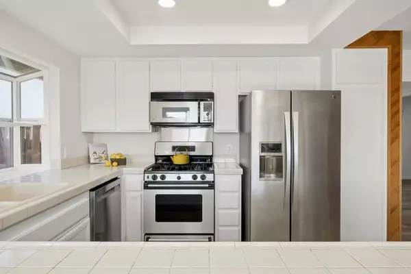 La Mesa, CA 91941,11017 Via Merida