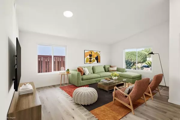 La Mesa, CA 91941,11017 Via Merida