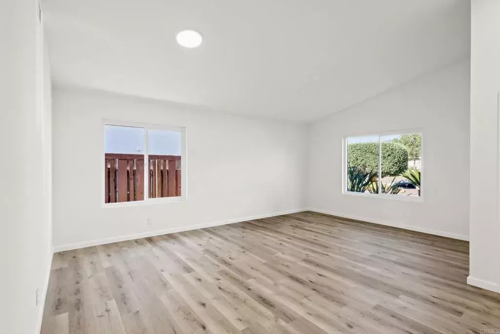 La Mesa, CA 91941,11017 Via Merida