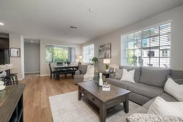 San Marcos, CA 92078,2434 Sentinel Ln