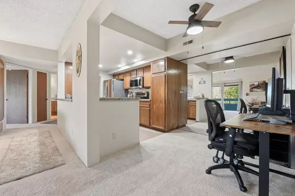 Escondido, CA 92025,1040 E Washington Avenue #37