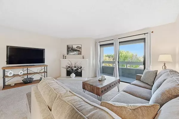 1040 E Washington Avenue #37, Escondido, CA 92025