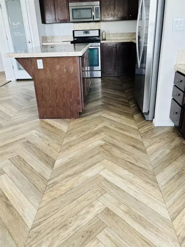 Vista, CA 92084,1010 E Bobier #137