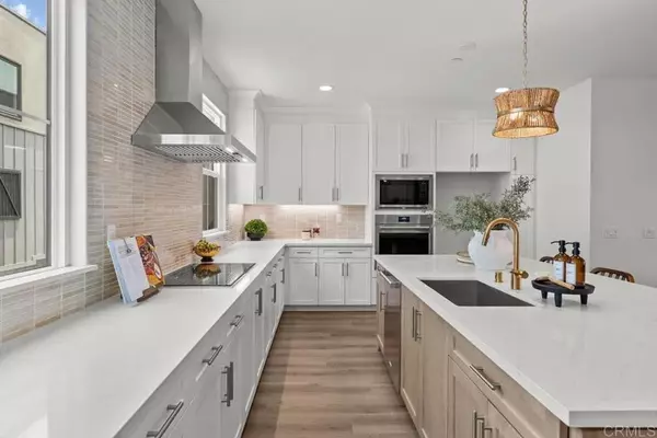 2555 Elderberry Lane, Carlsbad, CA 92008