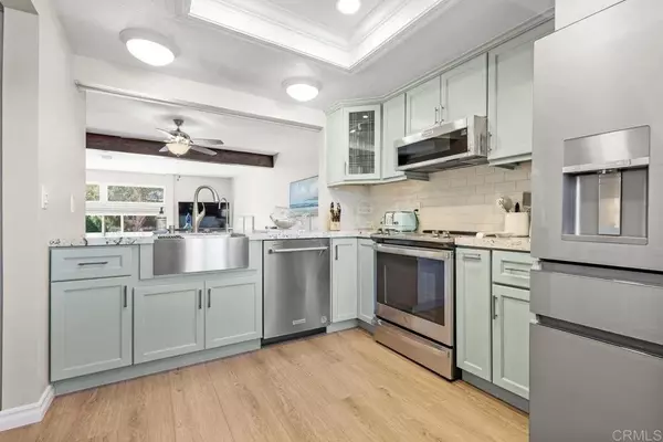 Carlsbad, CA 92009,2505 Navarra