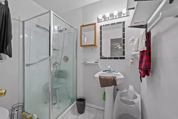 San Diego, CA 92114,5859 Skyline Drive