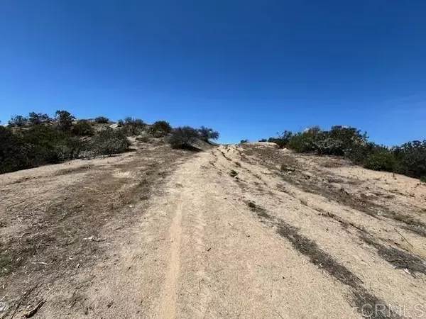 Escondido, CA 92026,2563 WOODLAND HEIGHTS GLEN