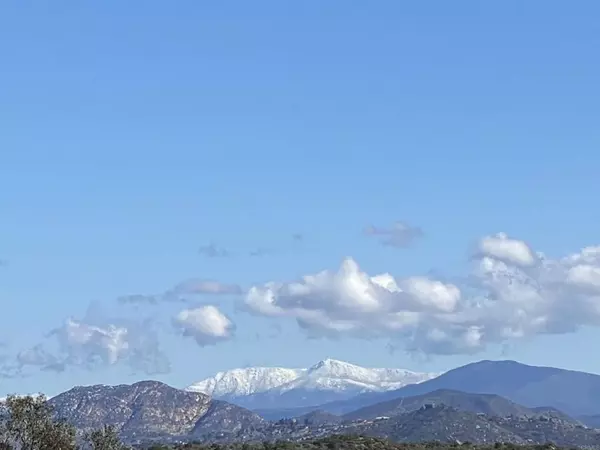 Spring Valley, CA 91978,10865 Charing Cross Road