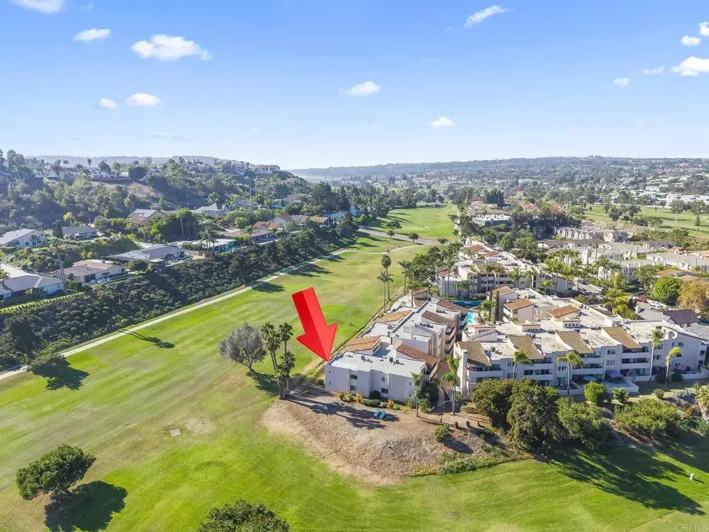 Carlsbad, CA 92009,2639 Pirineos Way #231