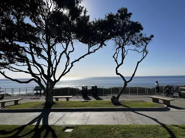 Carlsbad, CA 92008,159 Redwood Ave. #B