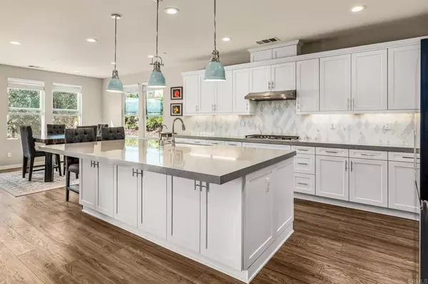 Escondido, CA 92029,2880 Livery Place