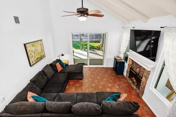 Vista, CA 92081,1829 Shadowood Circle