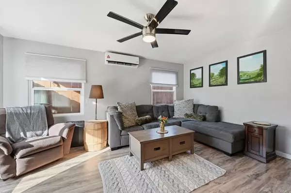 San Diego, CA 92115,3811 College Ave