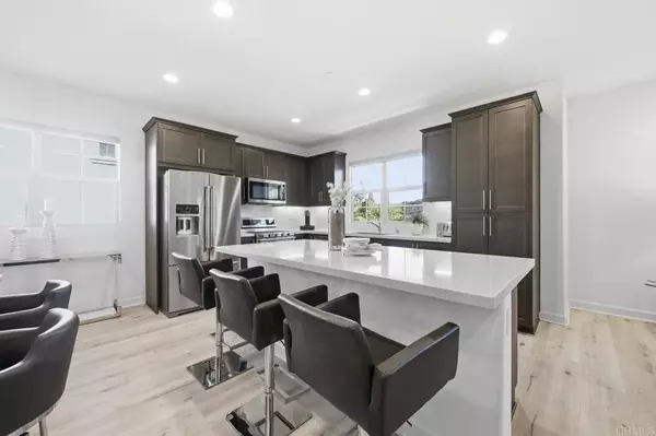 San Marcos, CA 92078,892 Slate Street