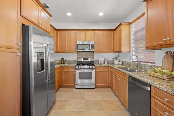 Chula Vista, CA 91913,1836 Olive Green Street #9