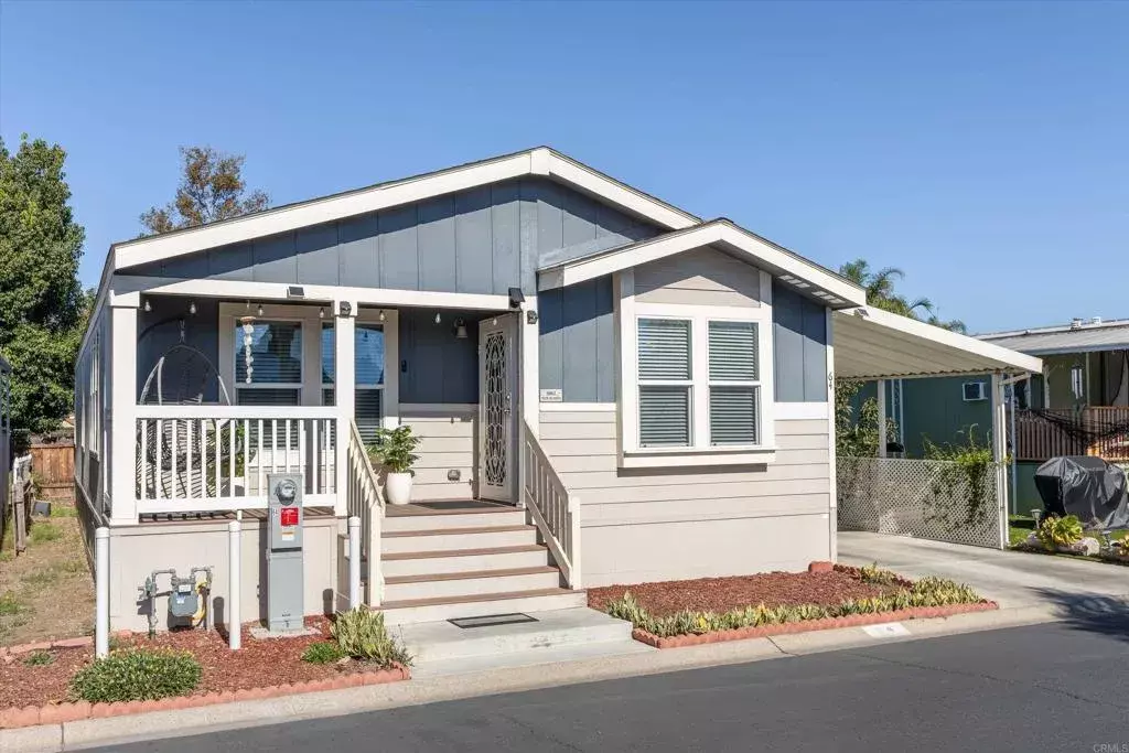 Escondido, CA 92027,2700 E Valley #64