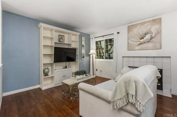 Vista, CA 92081,1050 La Tortuga Drive #5