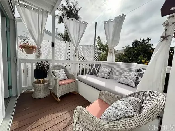 Encinitas, CA 92024,699 N Vulcan #80