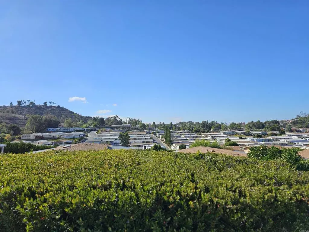 San Marcos, CA 92078,1195 La Moree #75