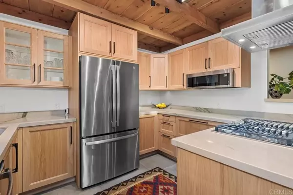 Cardiff By The Sea, CA 92007,2034 Mackinnon Avenue