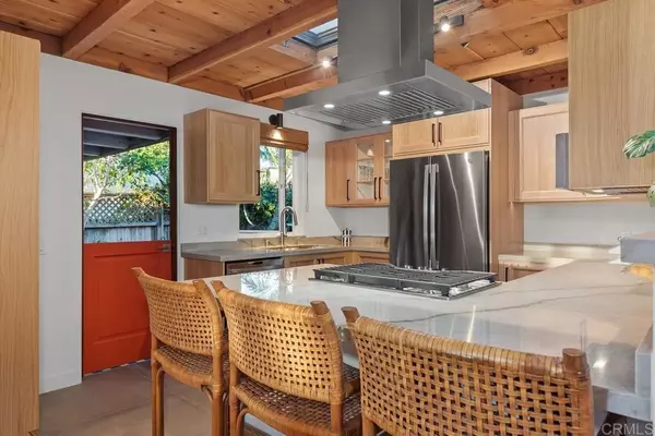 Cardiff By The Sea, CA 92007,2034 Mackinnon Avenue