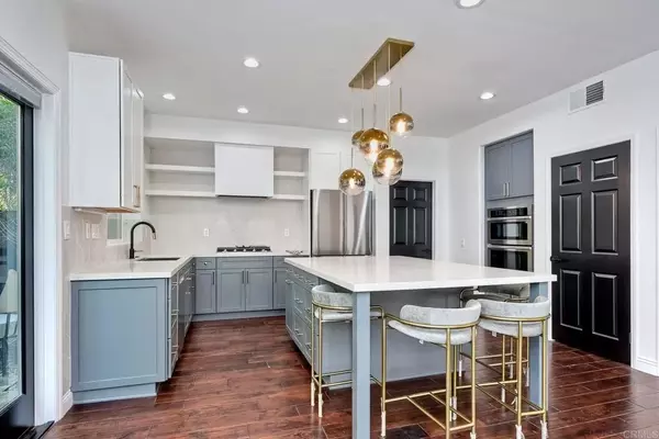 7393 Portage Way, Carlsbad, CA 92011