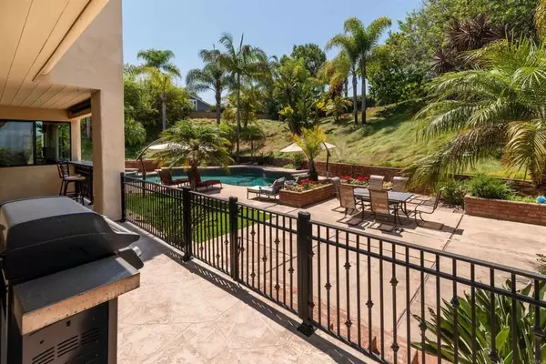 Carlsbad, CA 92009,6541 Vispera Place