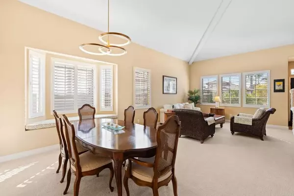 Carlsbad, CA 92009,2916 Avenida Valera