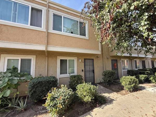 475 N Midway Drive #169, Escondido, CA 92027