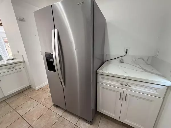 Escondido, CA 92027,475 N Midway Drive #169