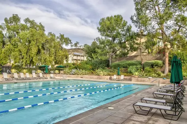 Carlsbad, CA 92009,7146 Sitio Destino