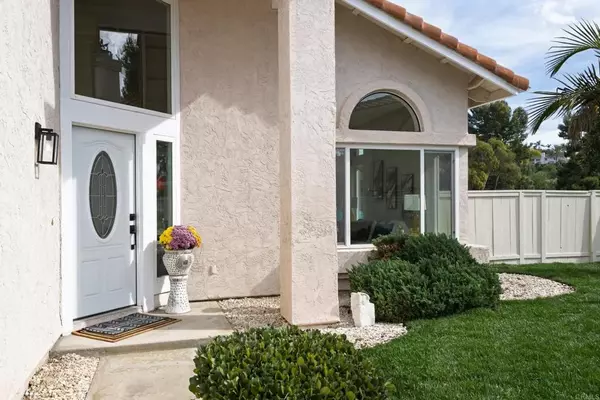 Vista, CA 92081,1746 Country Squire