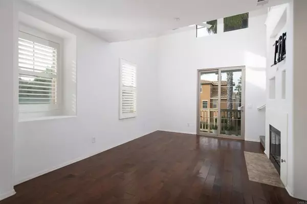 Chula Vista, CA 91913,1811 Lime Ct #9