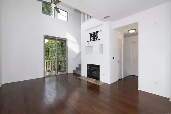 Chula Vista, CA 91913,1811 Lime Ct #9