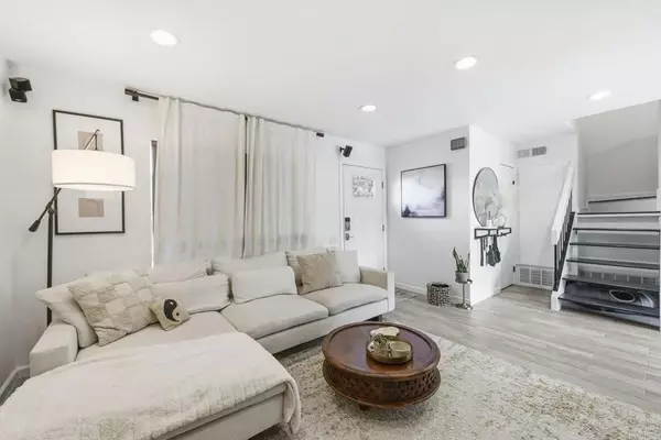 Oceanside, CA 92057,233 Festival Drive