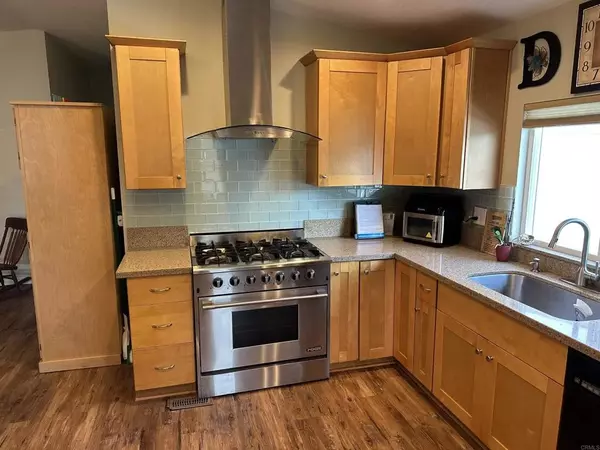 Oceanside, CA 92057,1479 Puritan Drive