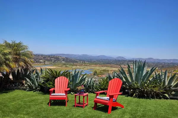 Solana Beach, CA 92075,622 Canyon Dr