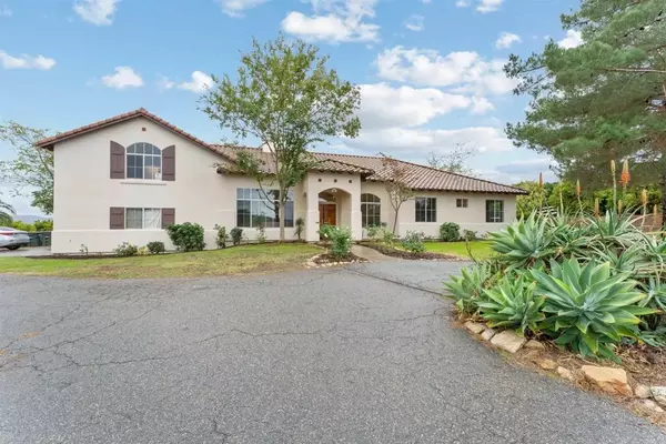 Valley Center, CA 92082,15821 Fruitvale Rd.