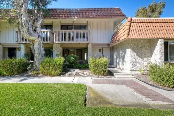 Carlsbad, CA 92010,2517 Via Astuto