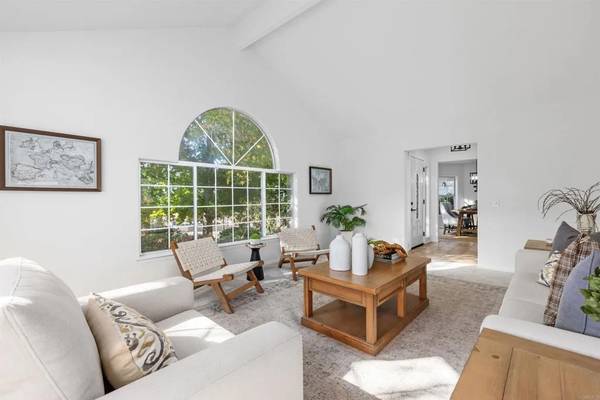 Fallbrook, CA 92028,1474 Via Encinos Drive